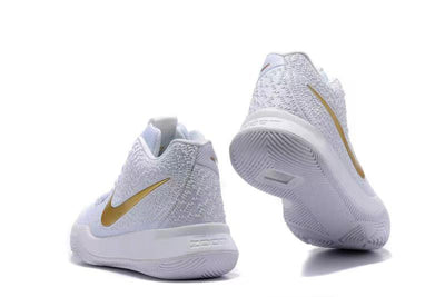 NIKE KYRIE 3 BASKETBALL SHOES