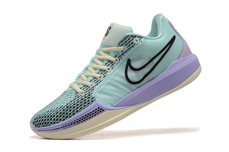 NIKE SABRINA 1