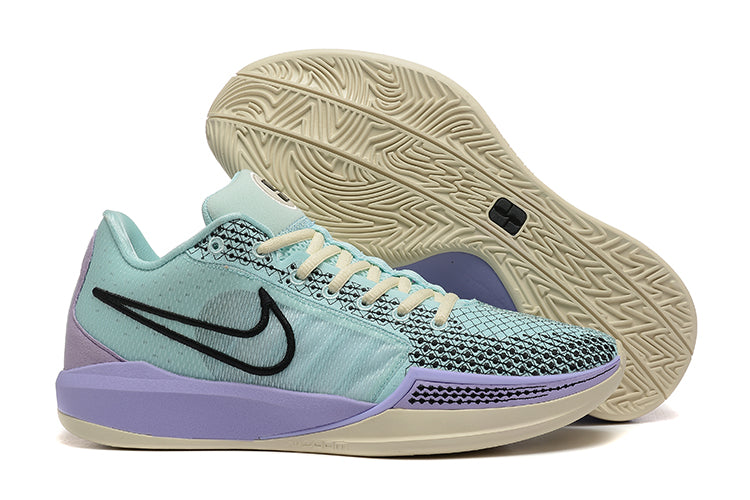 NIKE SABRINA 1