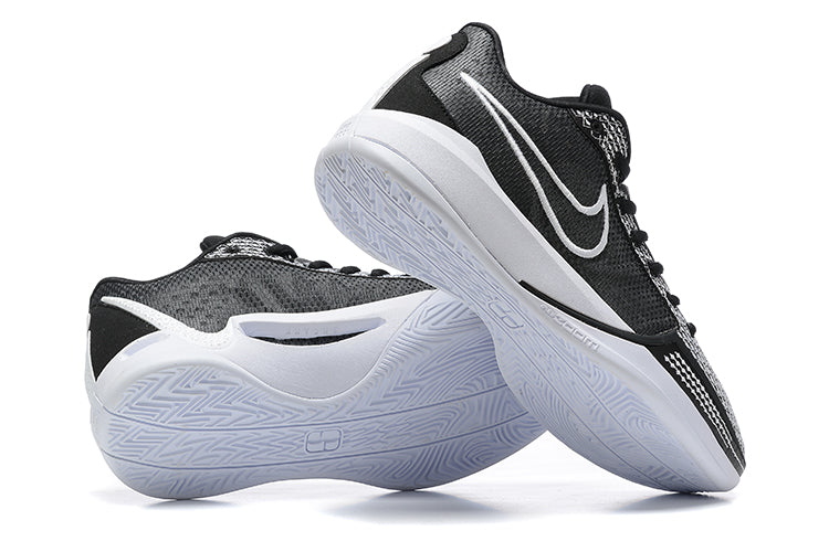 NIKE SABRINA 1