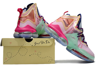 NIKE LEBRON 19 EP