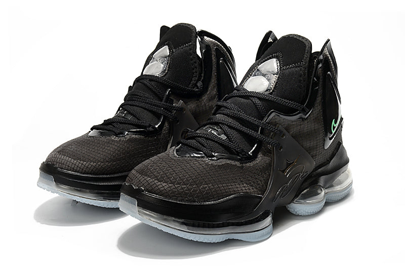 NIKE LEBRON 19 EP