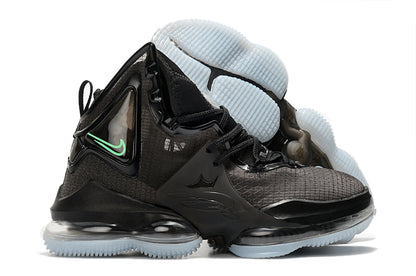 NIKE LEBRON 19 EP