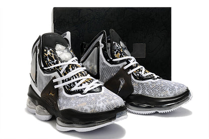 NIKE LEBRON 19 EP