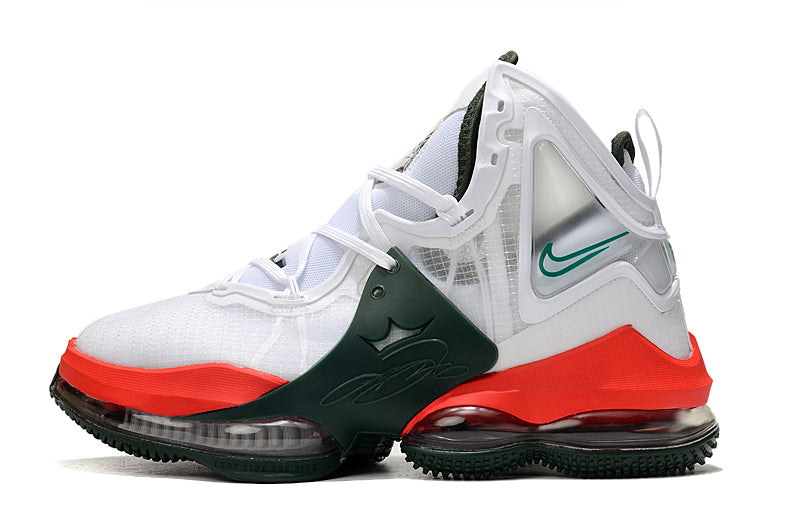 NIKE LEBRON 19 EP