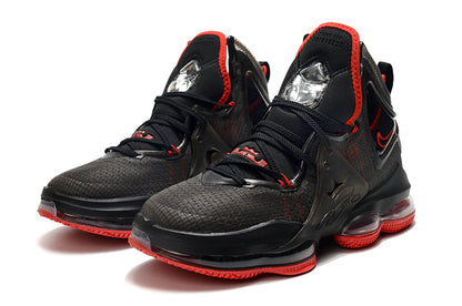 NIKE LEBRON 19 EP