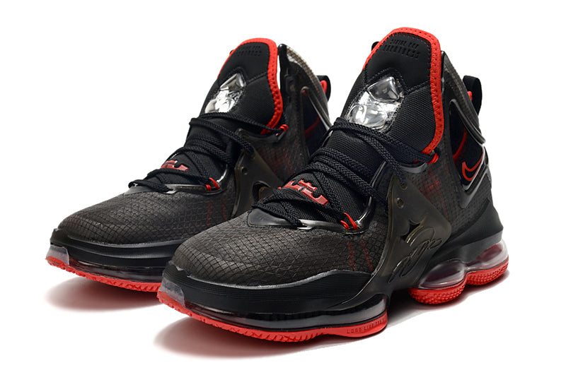 NIKE LEBRON 19 EP
