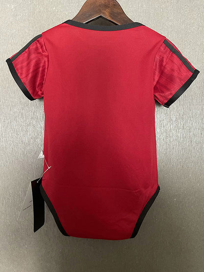 Manchester United home baby 25/26