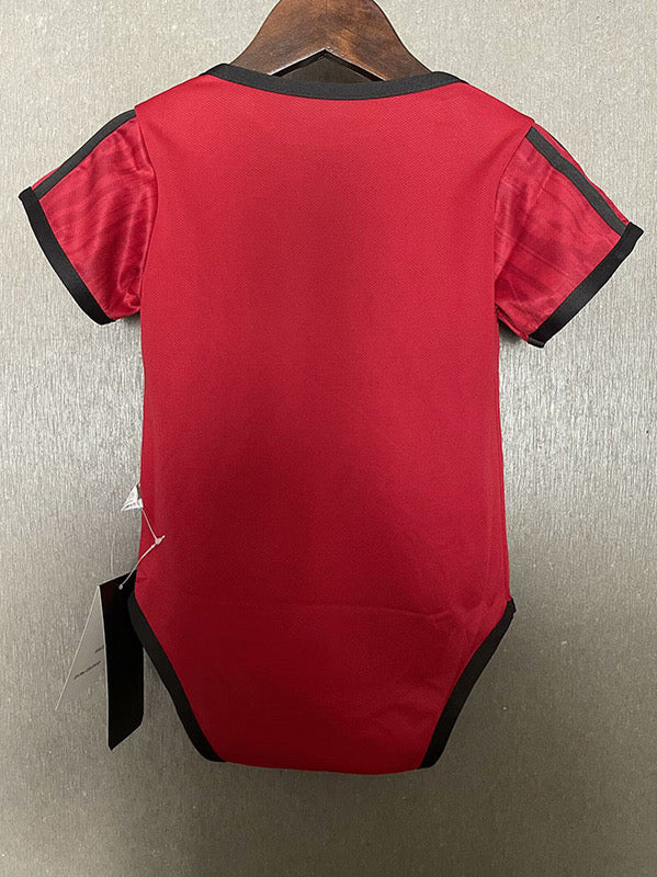 Manchester United home baby 25/26