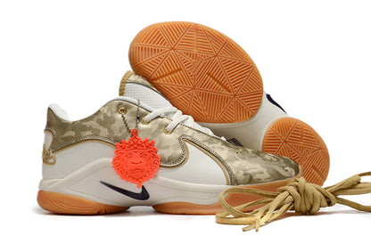 NIKE LeBron 22