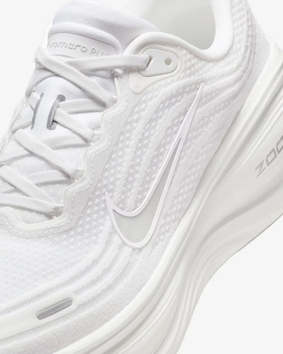Nike Vomero Plus
