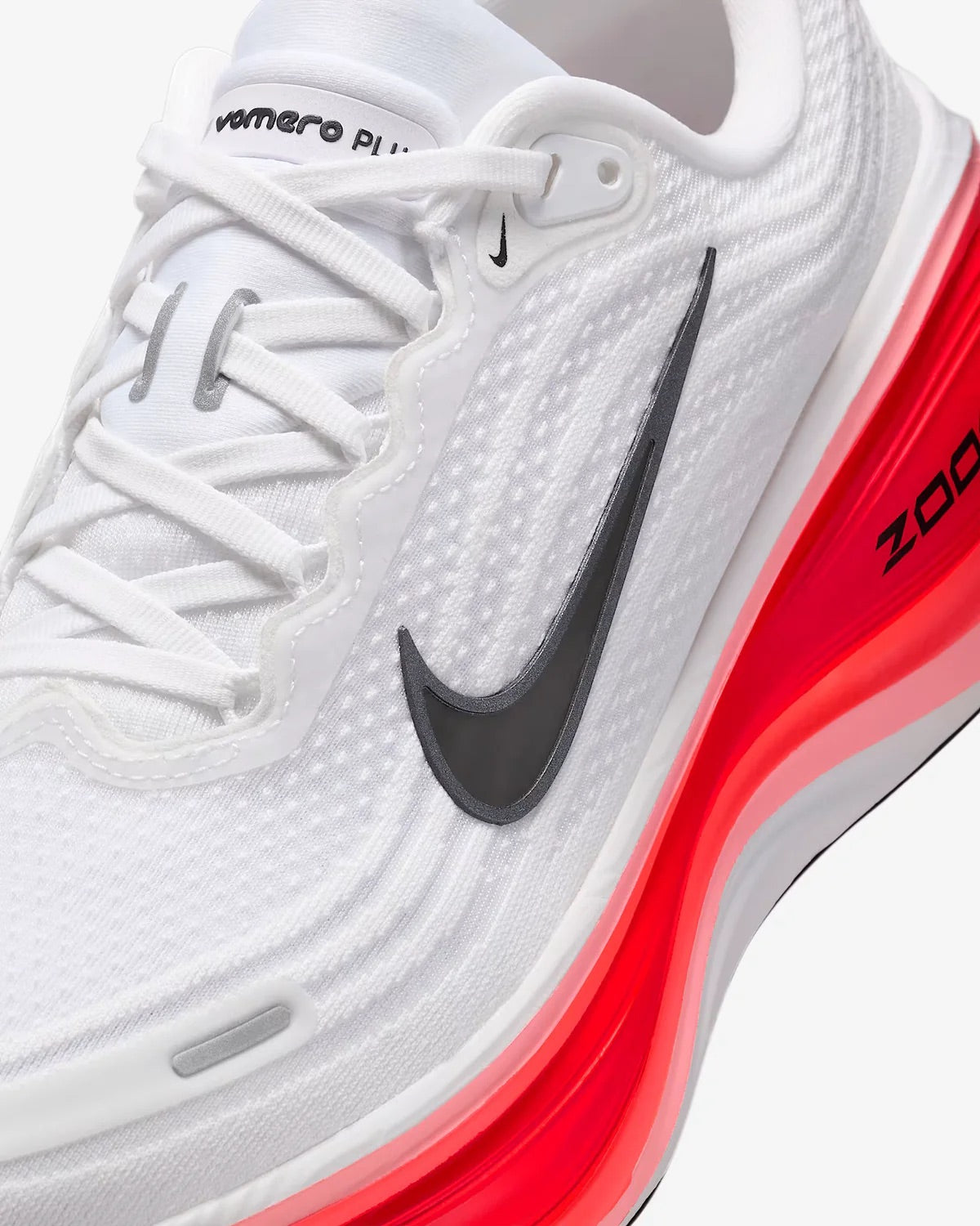 Nike Vomero Plus