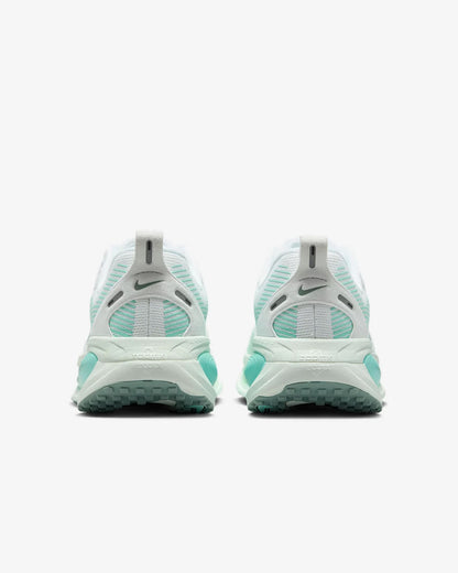 Nike Vomero 18