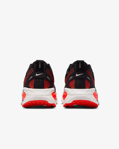 Nike Vomero 18