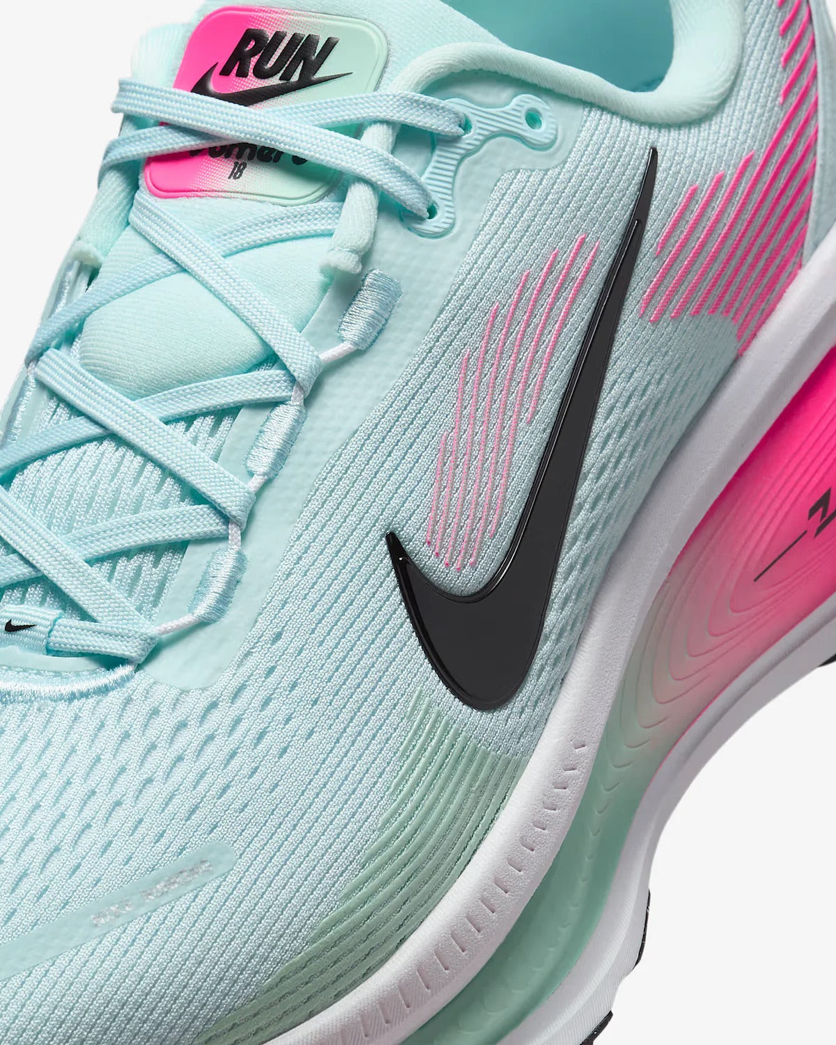 Nike Vomero 18
