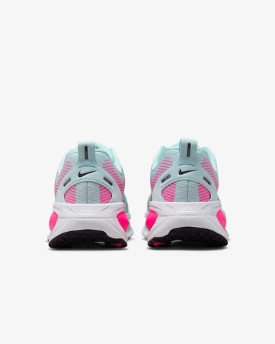 Nike Vomero 18