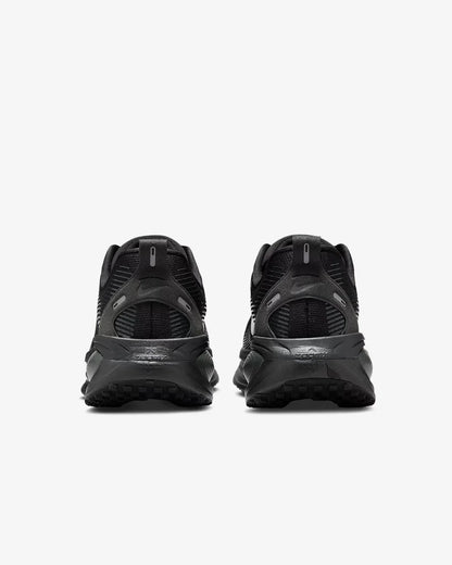 Nike Vomero 18