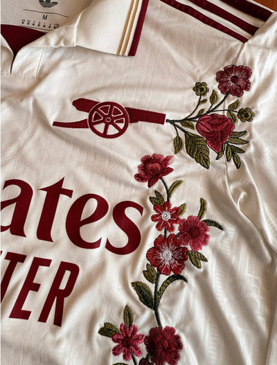 Floral embroidery arsenal