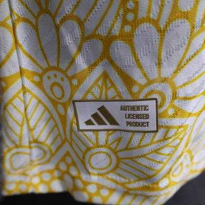 REAL MADRID SNAKE PLAYER VERSION JERSEY 2024/2025 tm