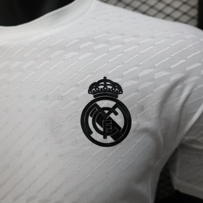 REAL MADRID Y3 WHITE JERSEY PLAYER 2024/2025 tm
