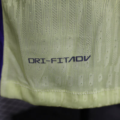 BARCELONA GREEN SPECIAL PLAYER VERSION JERSEY 2024/2025 tm