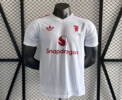 MANCHESTER UNITED WHITE PLAYER VERSION SPECIAL 2024/2025 tm