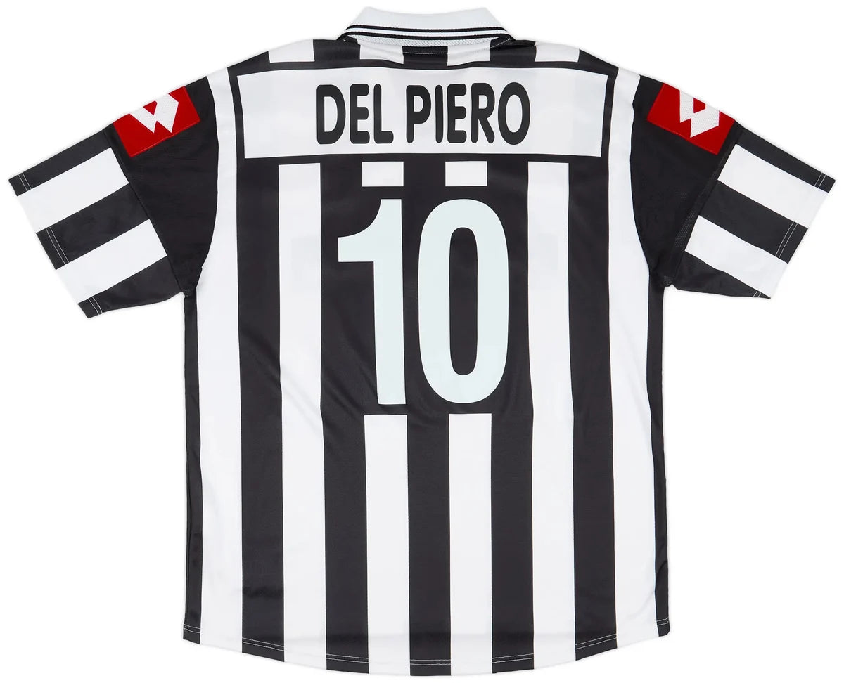 Juventus 01-02 Home