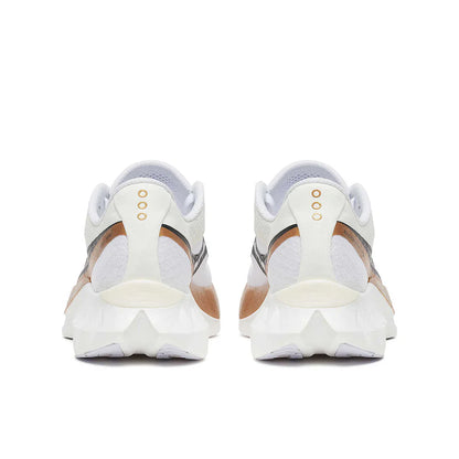 Saucony Endorphin Pro 4