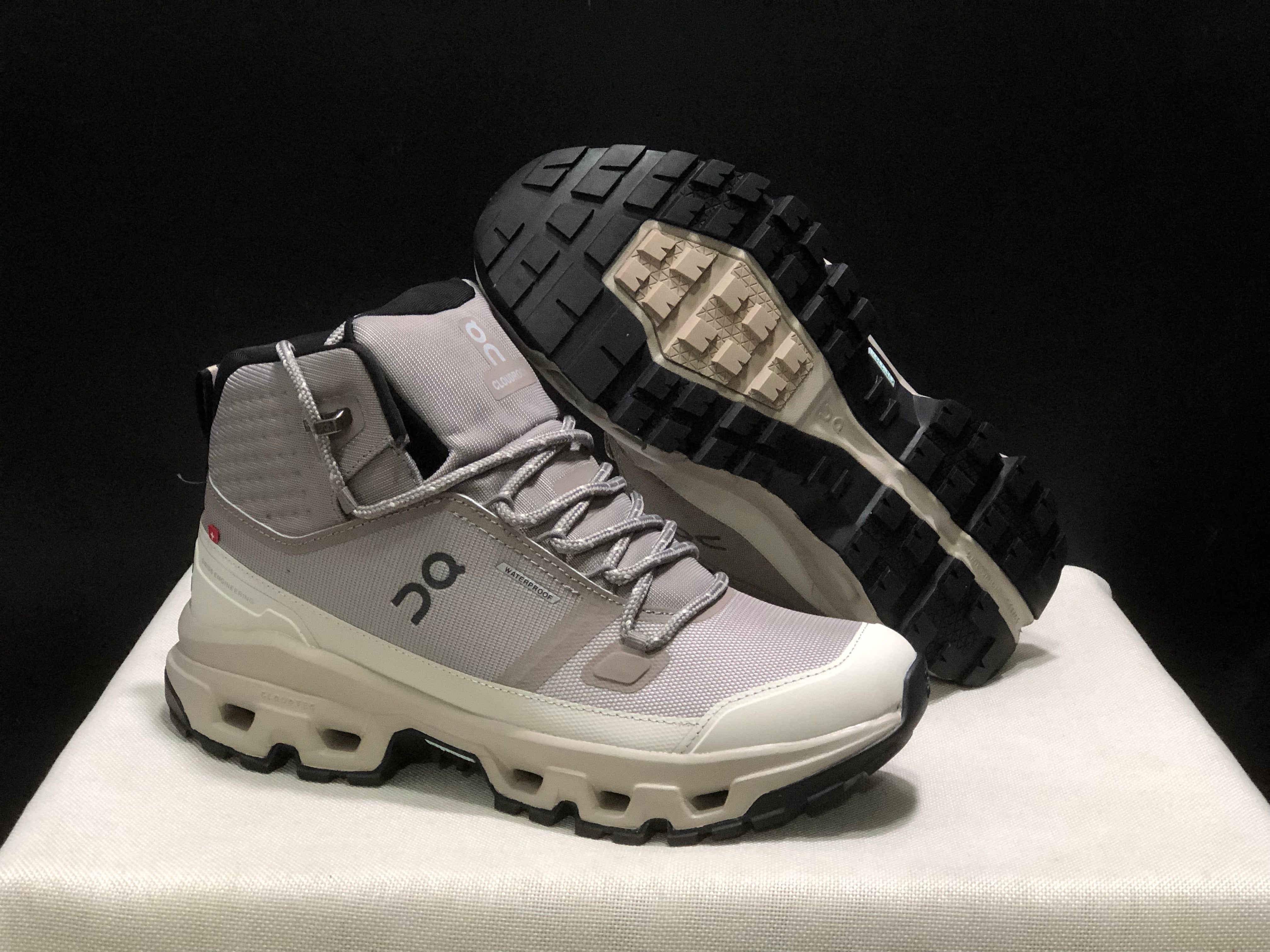 ON CLOUDROCK MID WATERPROOF