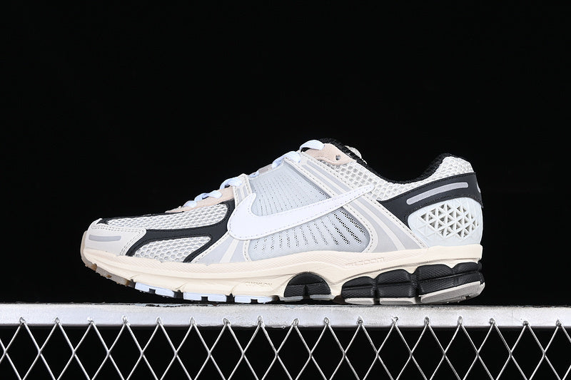 ZOOM VOMERO 5 SP WHITE/BLACK/GREY