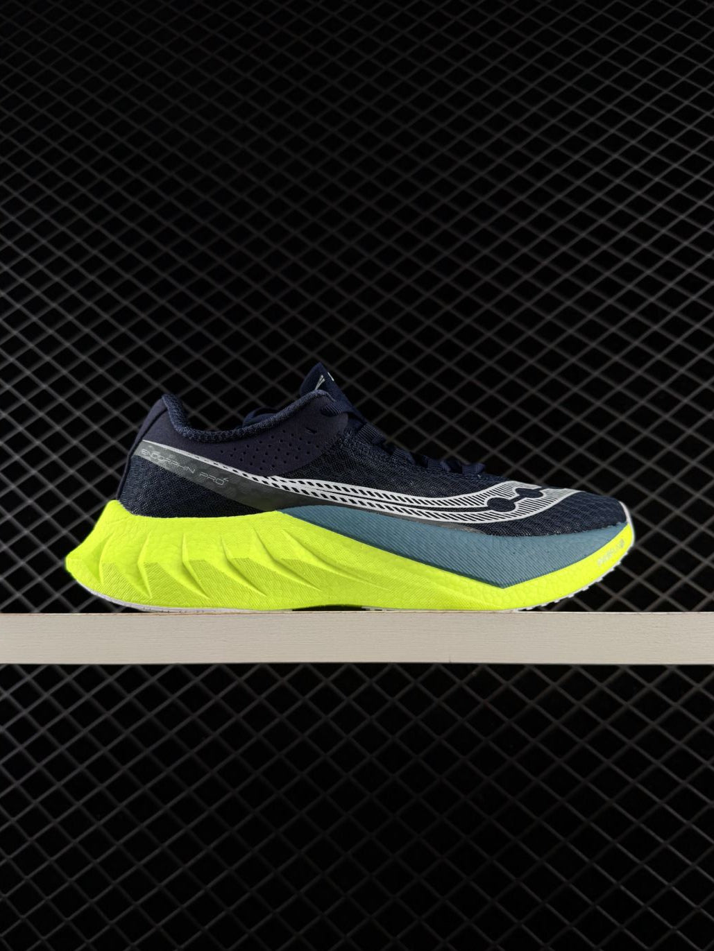 SAUCONY ENDORPHIN PRO4