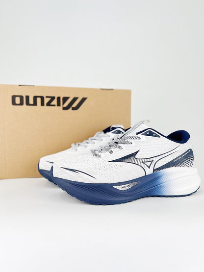 Mizuno ASTRO PLUS TM