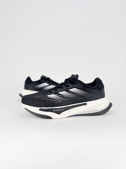 adidas supernova - Royal Feet 2025