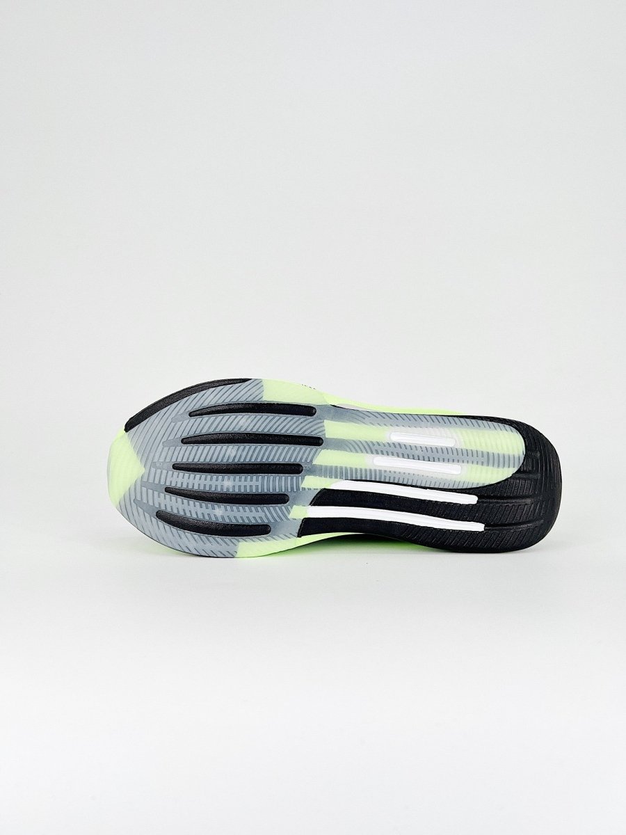 adidas Supernova - Royal Feet 2025