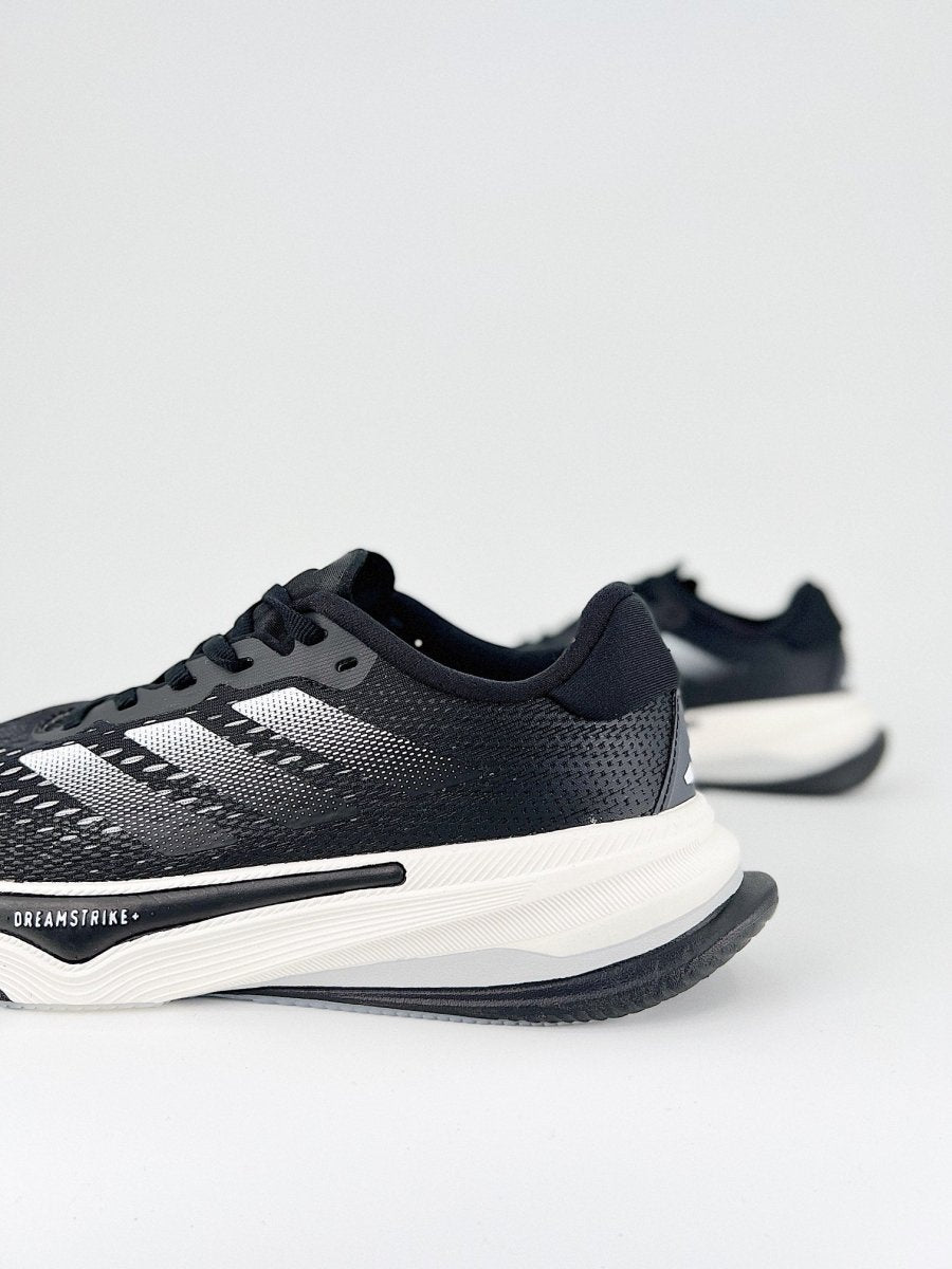 adidas supernova - Royal Feet 2025