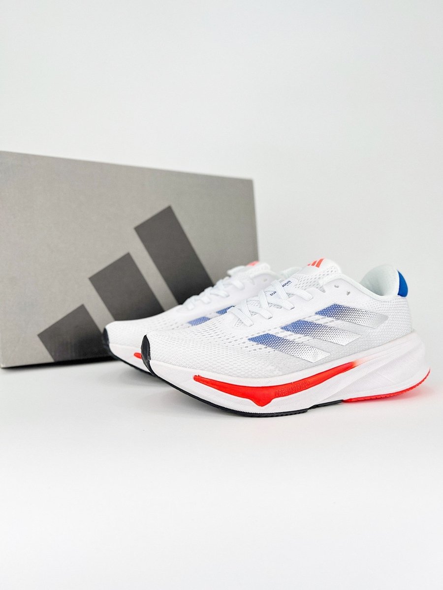 adidas Supernova - Royal Feet 2025