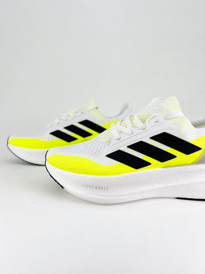 adidas ultaboost x5 - Royal Feet 2025