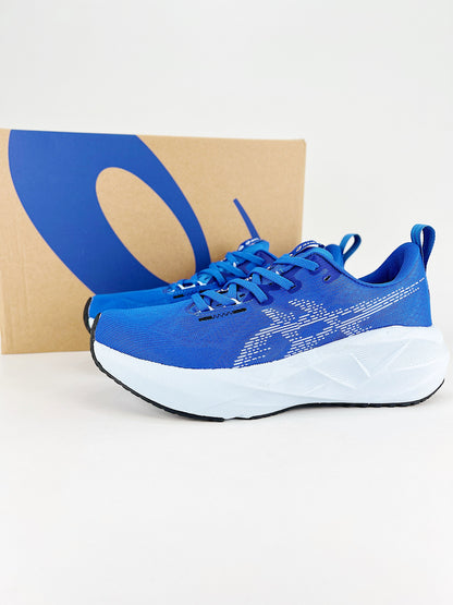 Asics novoblast 5 LE TM