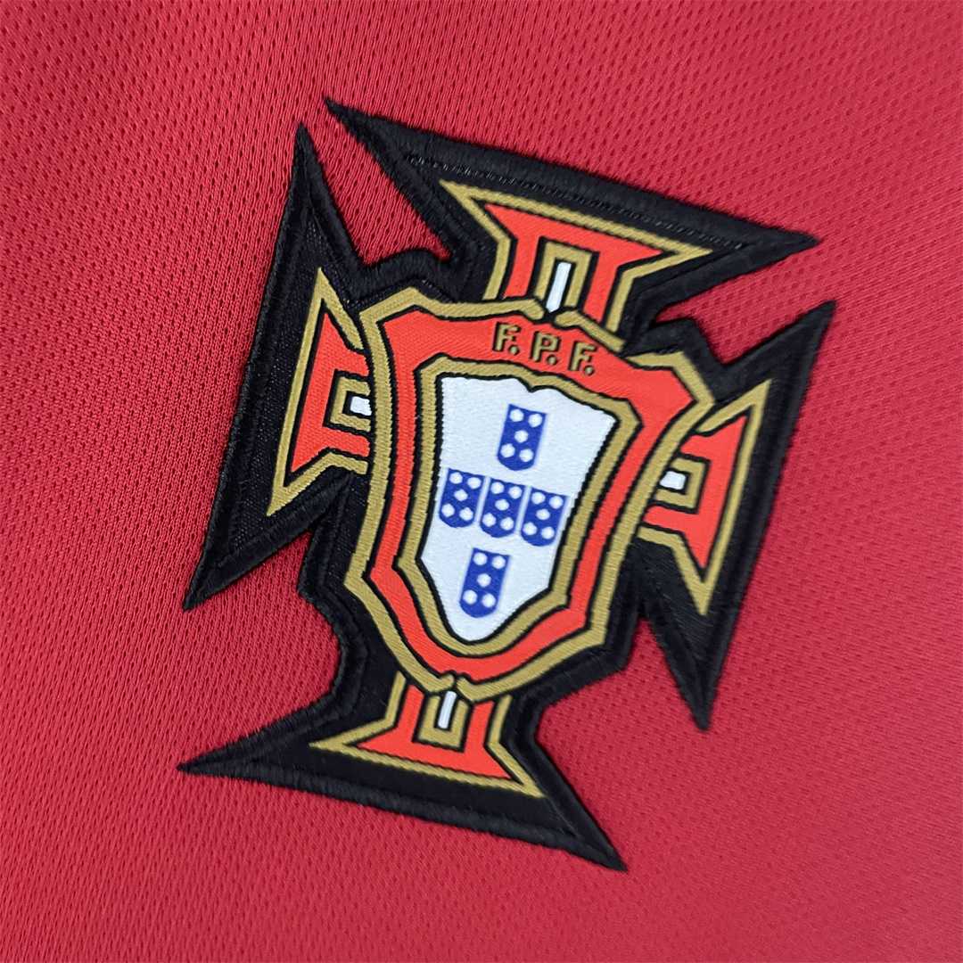2006 Portugal home