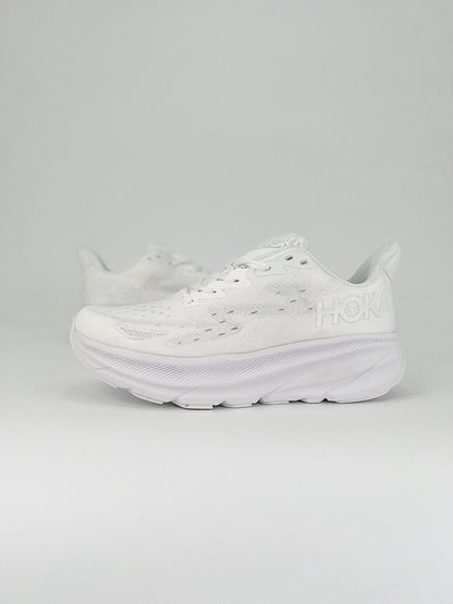 HOKA ONE ONE CLIFTON 9 TM