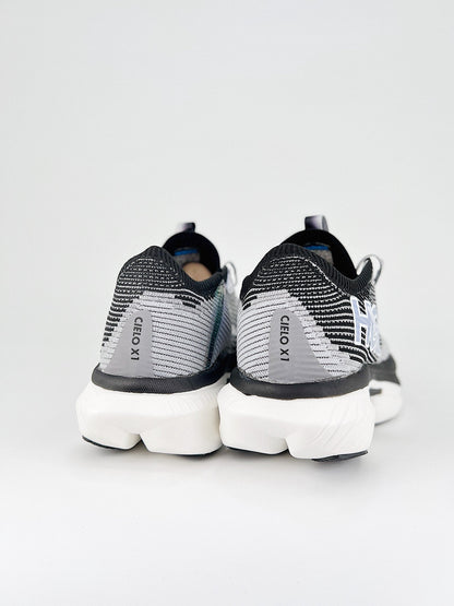 HOKA UCIELOX1 TM