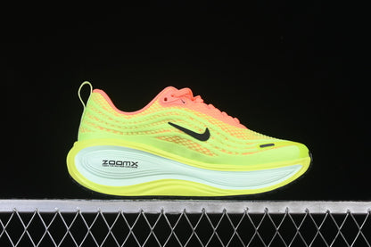 AIR ZOOM VOMERO PLUS