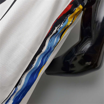Nets Aldridge #21 graffiti (white)