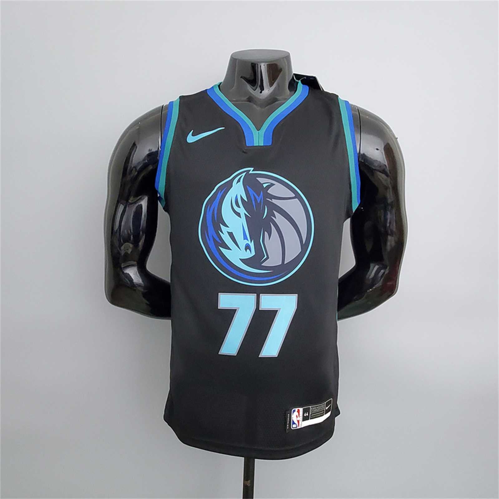 Lone Ranger DONCIC#77 Big Bull Head Black