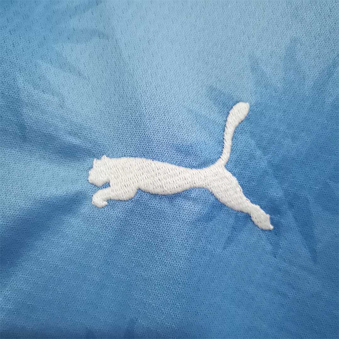 2010 Uruguay home