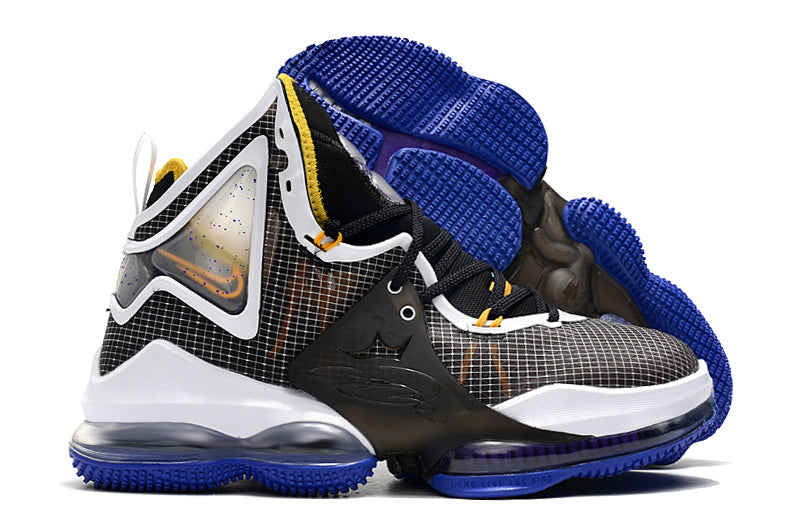 LEBRON 19 BASKETBALL SHOES