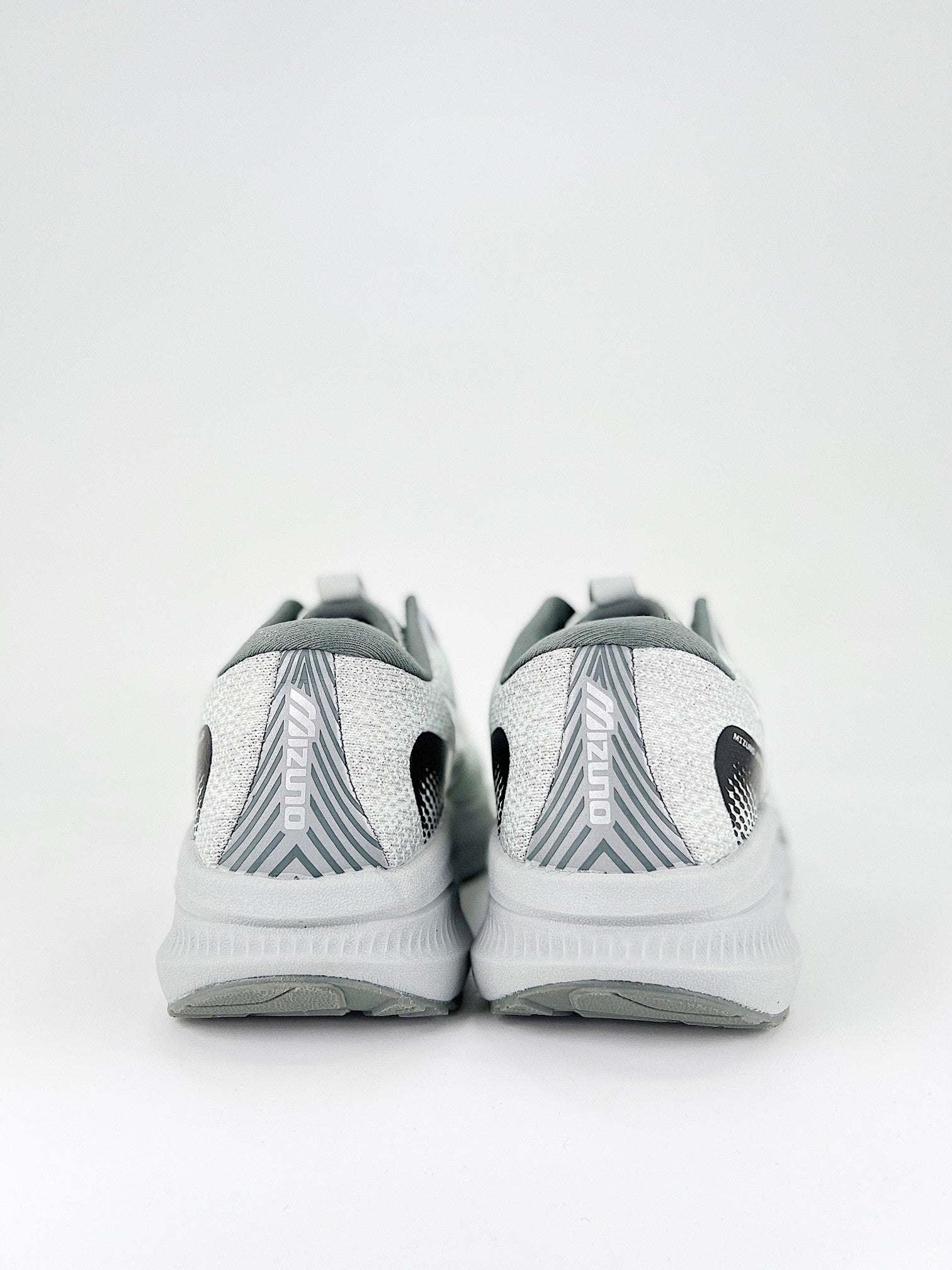 Mizuno ASTRO PLUS tm