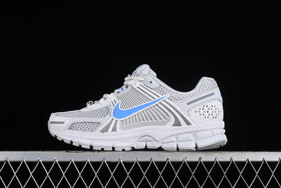 AIR ZOOM VOMERO 5 SUMMIT WHITE/UNIVERSITY BLUE/PHOTON DUST