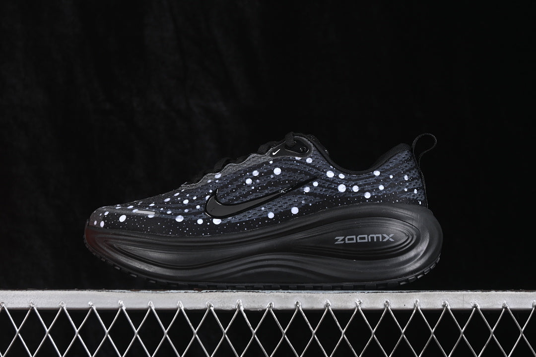 Nike Vomero 18