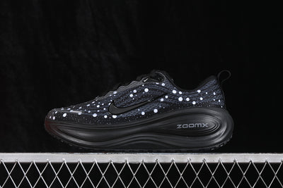 Nike Vomero 18